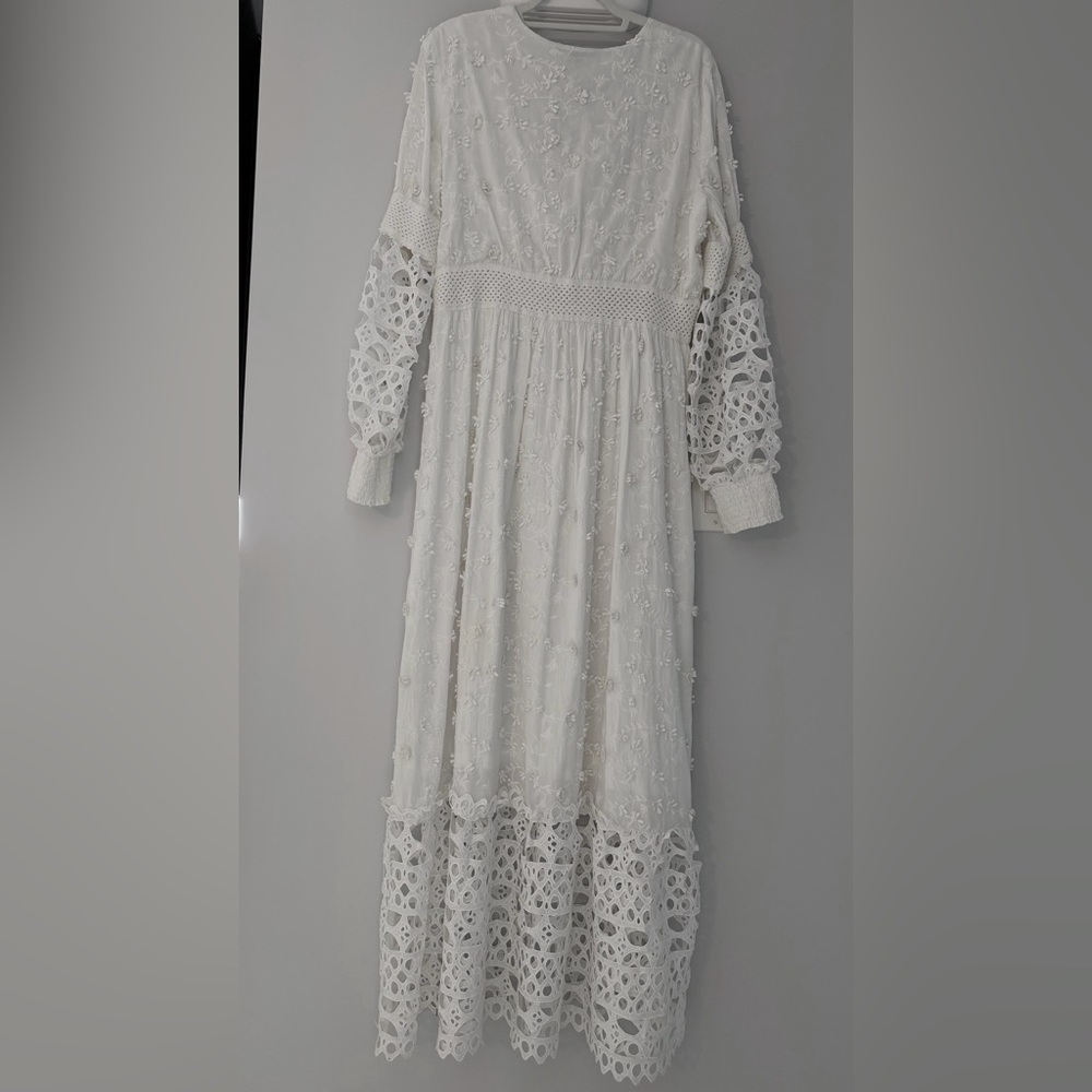Boston Proper White Lace Long Sleeve Dress - Picture 4 of 10